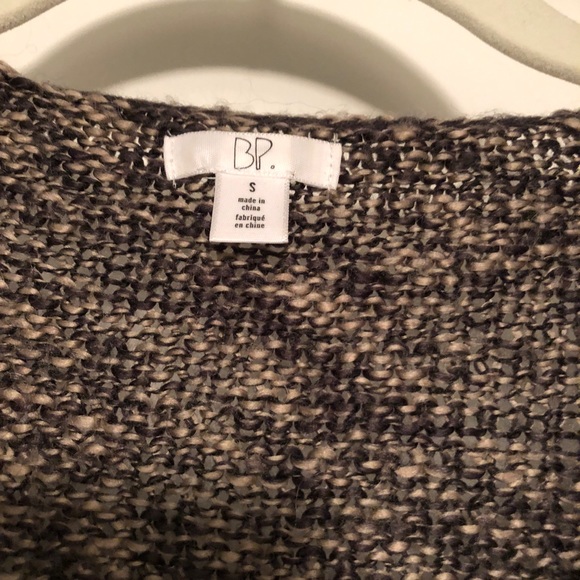 Cozy sweater!! - Picture 3 of 3